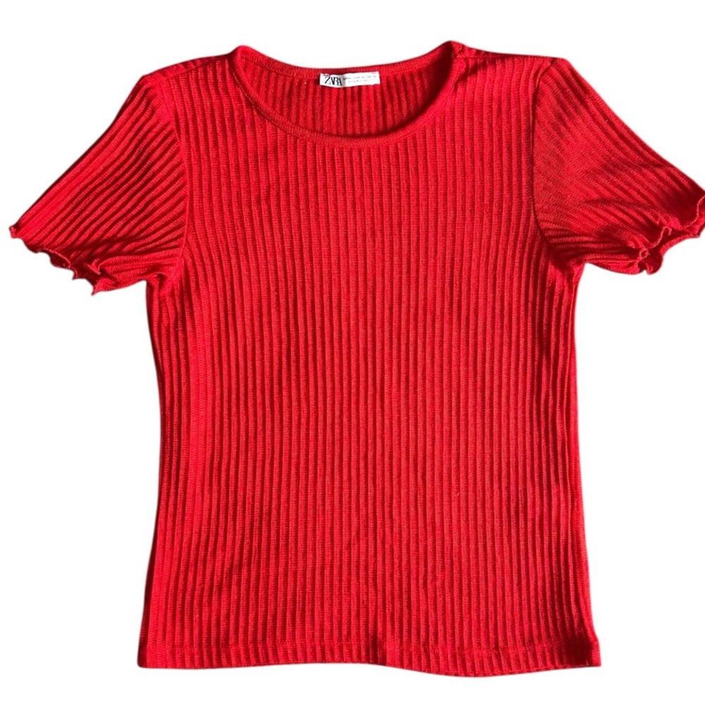 Zara Red Ribbed Lettuce Edge Top Size M Women's